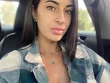 Karinabrunette